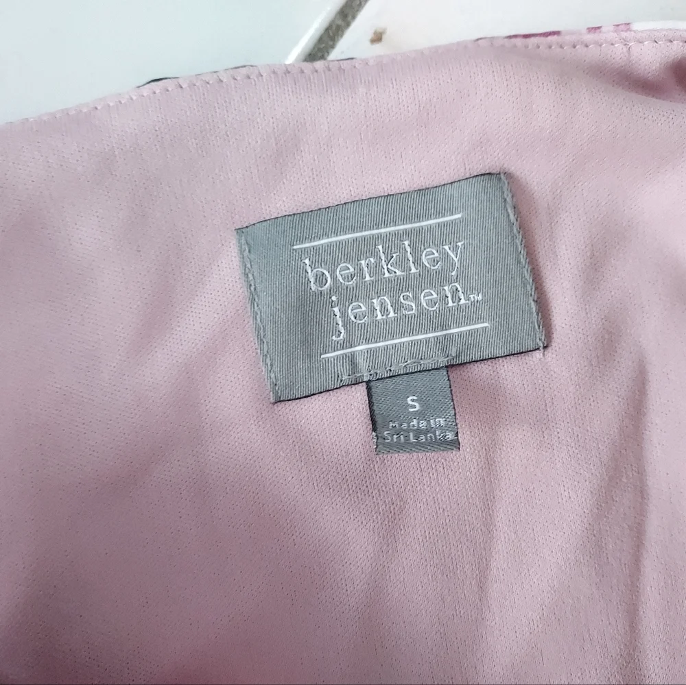 Berkley Jensen Pink Floral Dress Size Small - Picture 2 of 3